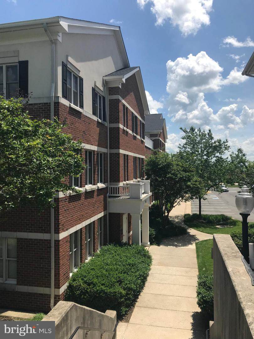 7110 Heritage Village Plaza - Photo 1