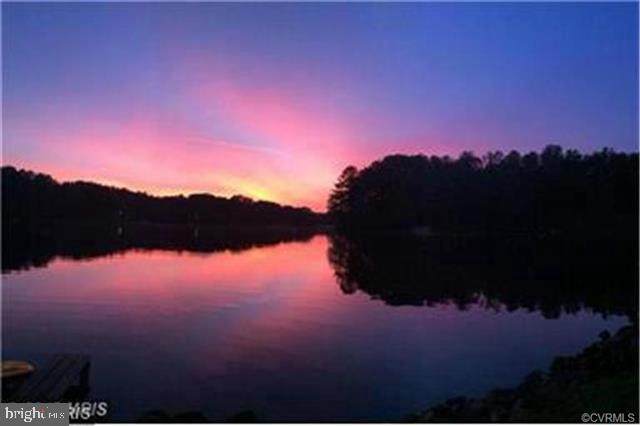 250 Lake Caroline Drive - Photo 1