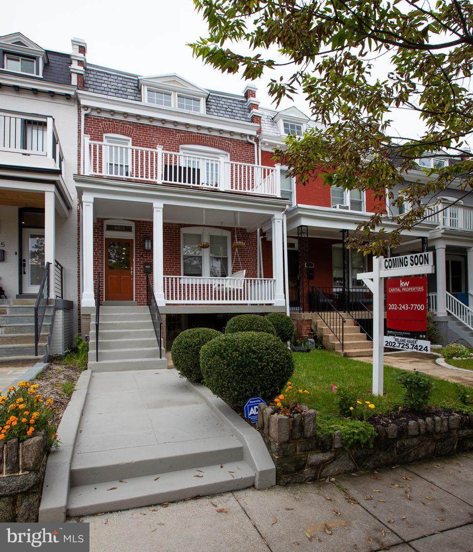 4213 Illinois Avenue - Photo 1