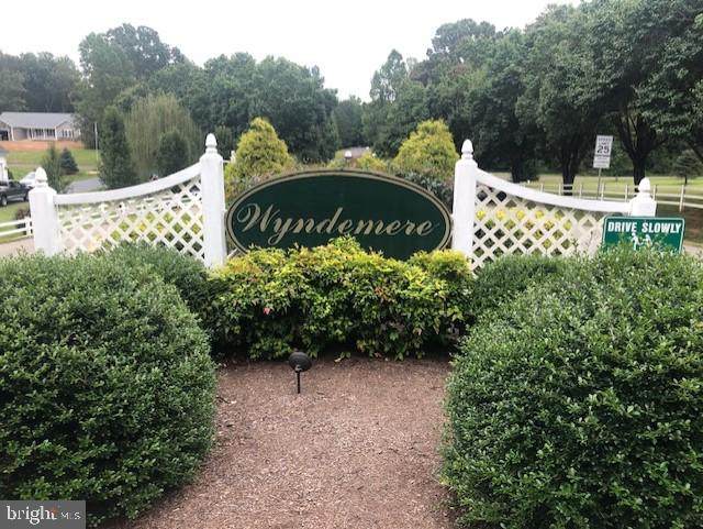 5600 Wyndemere Circle - Photo 1