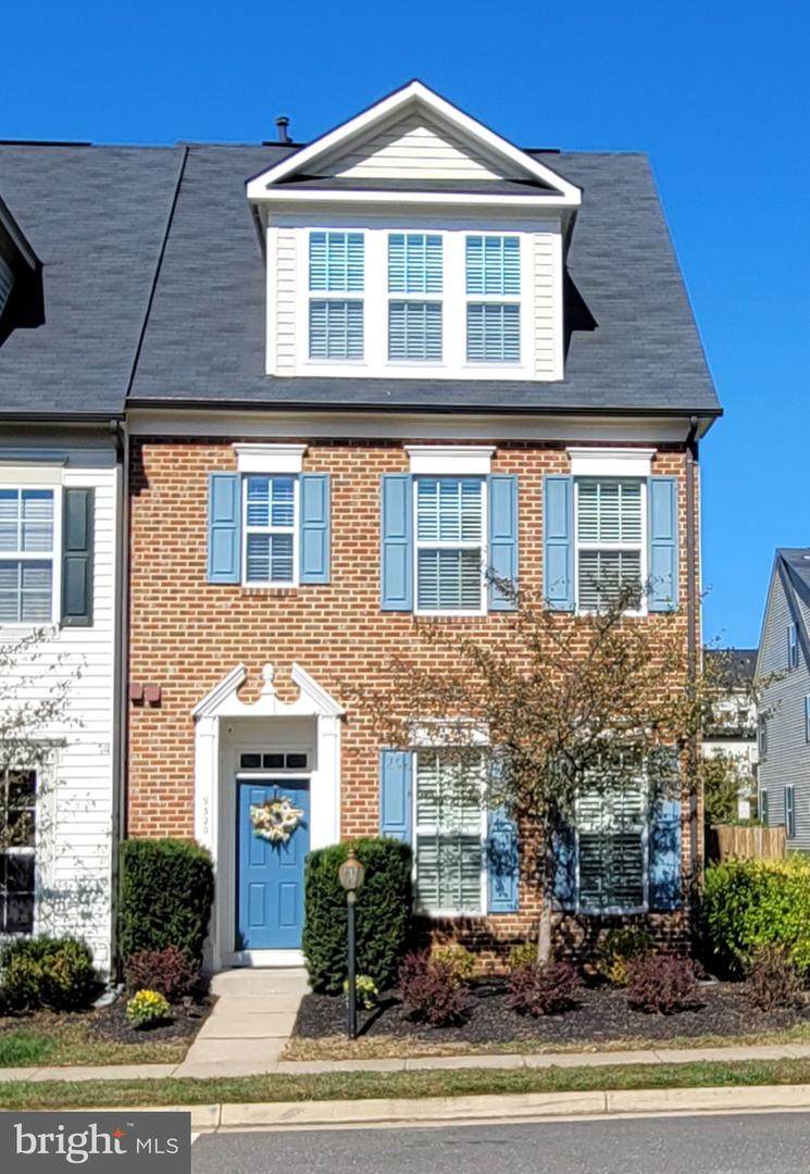 9320 Alvyn Lake Circle - Photo 1