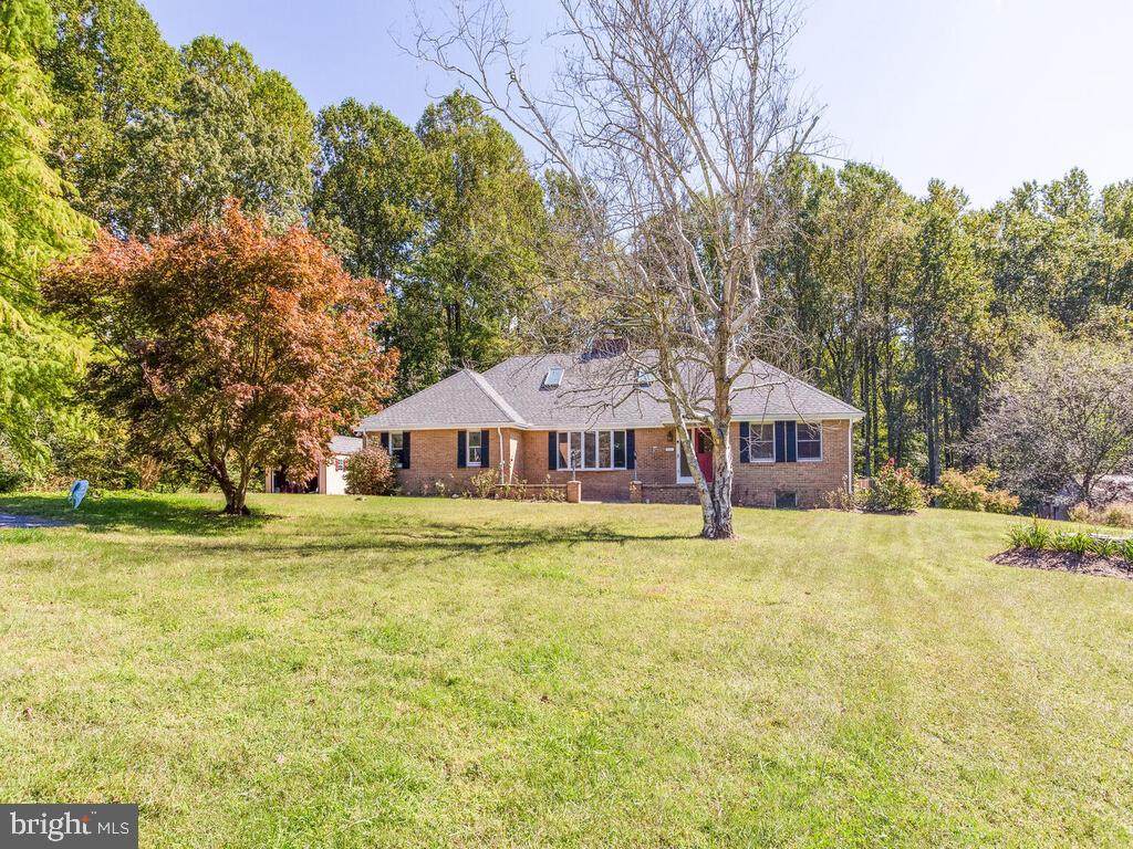 1865 Shepherd Lane - Photo 1