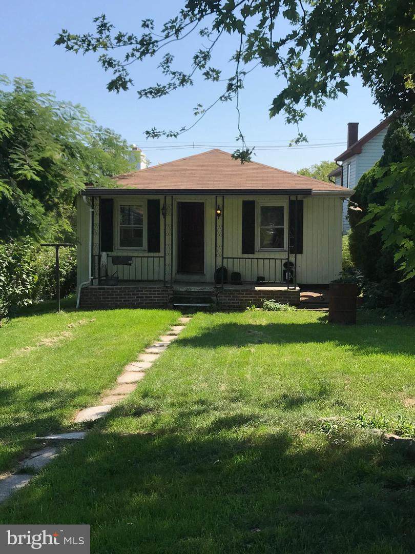 519 Hood Street - Photo 1
