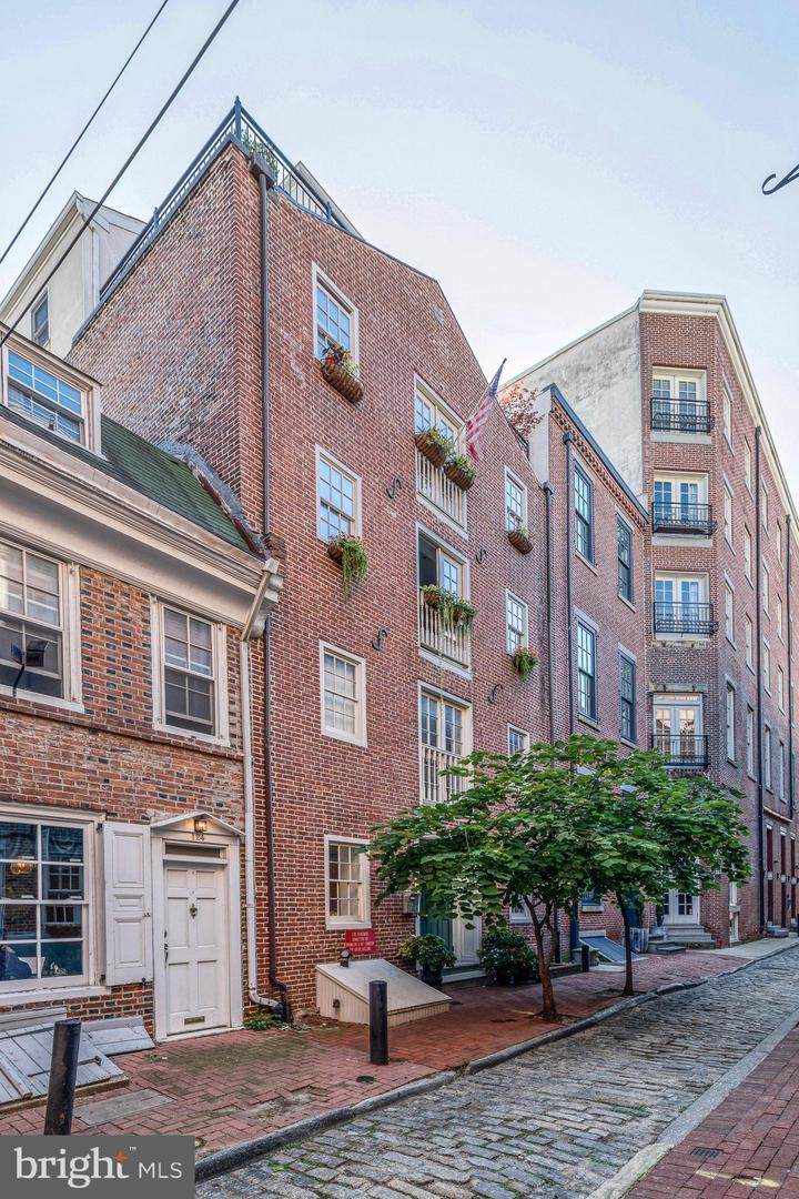 126 Cuthbert Street - Photo 1