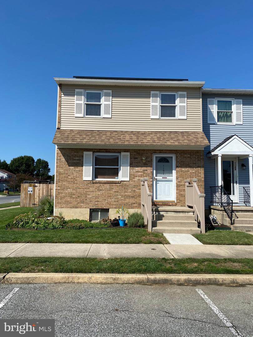 1193 Madison Court - Photo 1