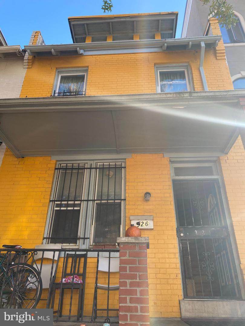926 Euclid Street - Photo 1