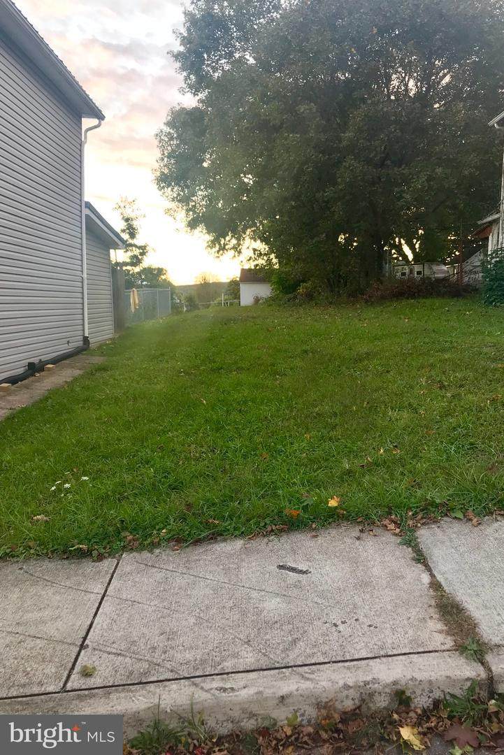68 Mechanic Street - Photo 1
