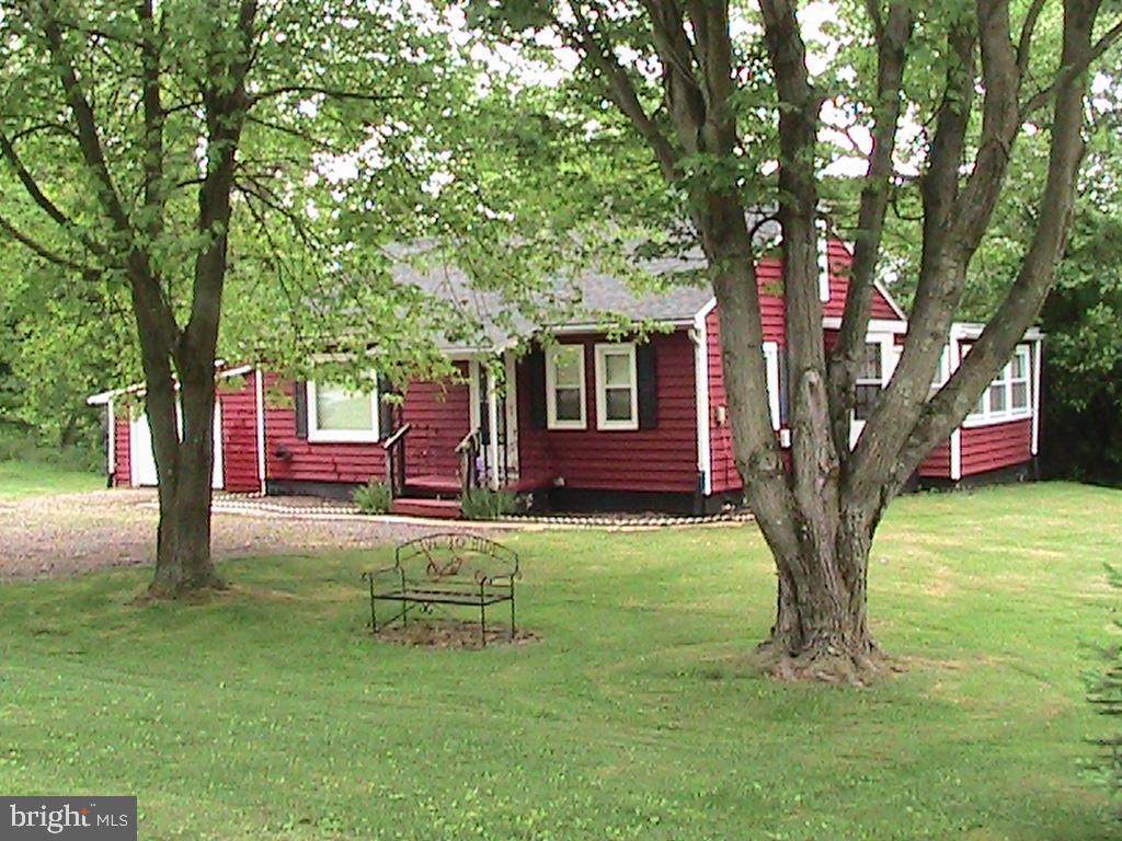 322 Walnut Dale Road - Photo 1