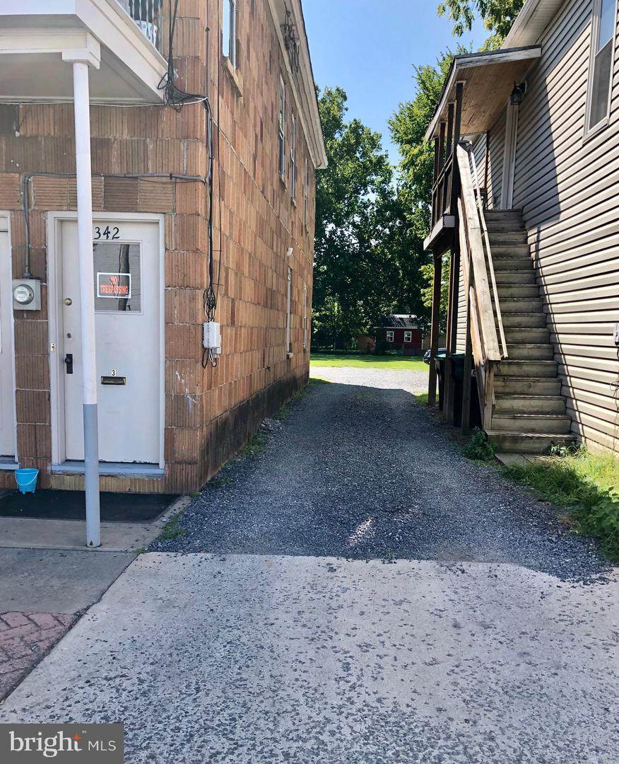 342 King Street - Photo 1