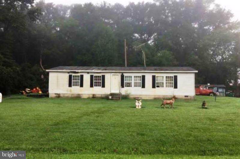 16707 Adams Road - Photo 1