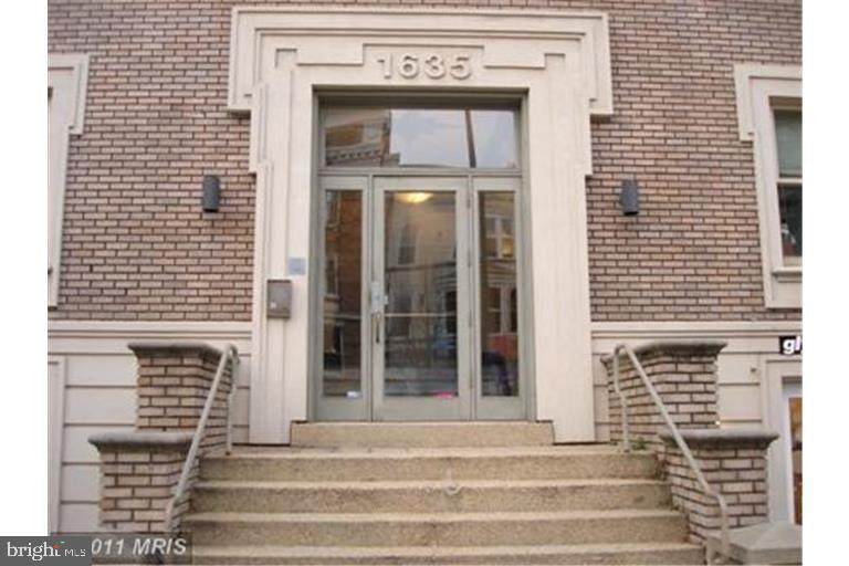 1635 R Street - Photo 1