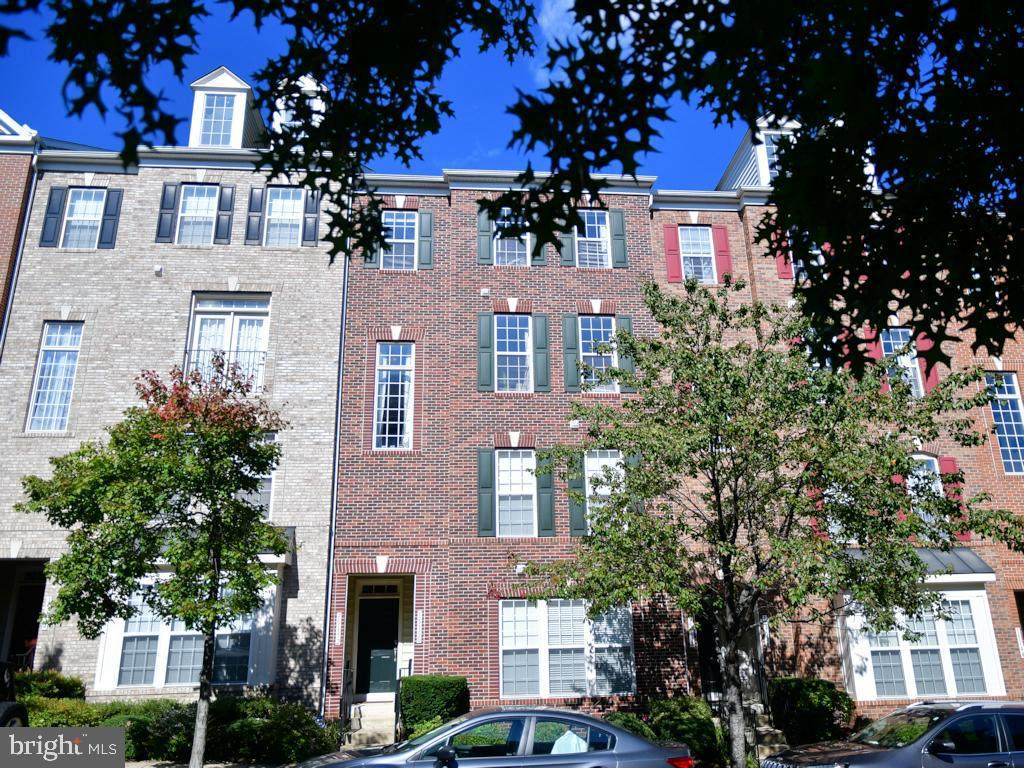 15152 Kentshire Drive - Photo 1
