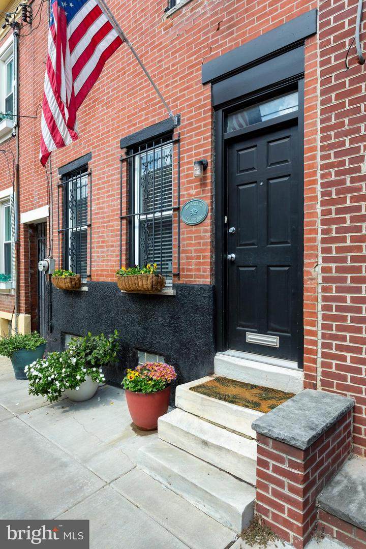 2109 Kater Street - Photo 1