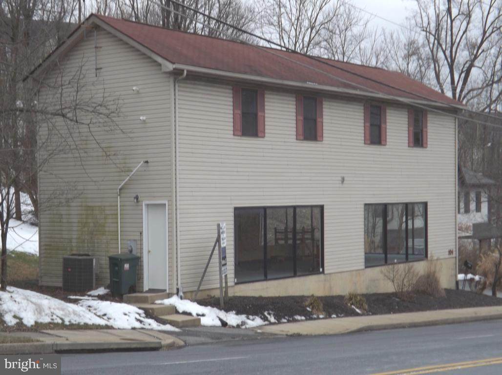 104 Ridgeville Boulevard - Photo 1