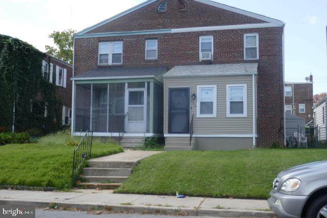 504 38TH Street - Photo 1