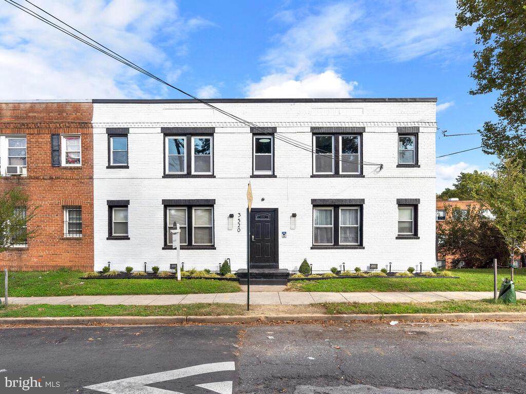 3520 Ely Place - Photo 1