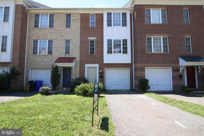 1626 Taylor Street - Photo 1