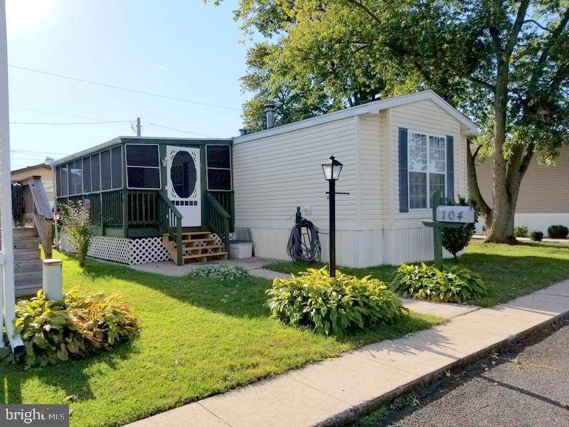 104 Echo Road - Photo 1
