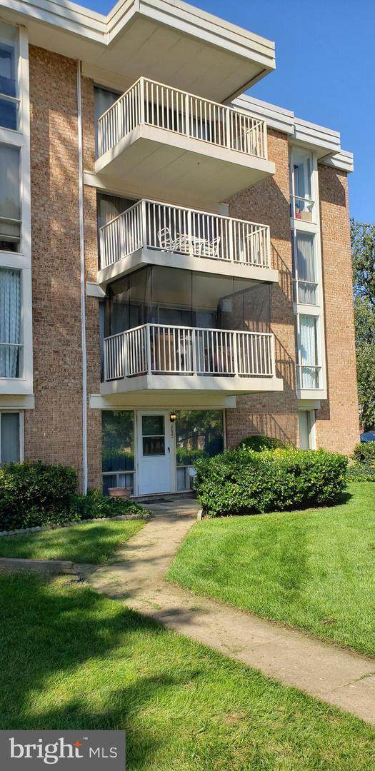 2655 Redcoat Drive - Photo 1