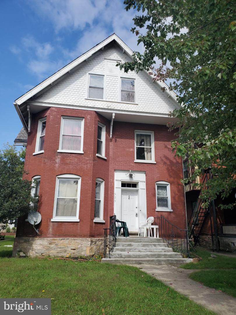 525 Lincoln Highway - Photo 1