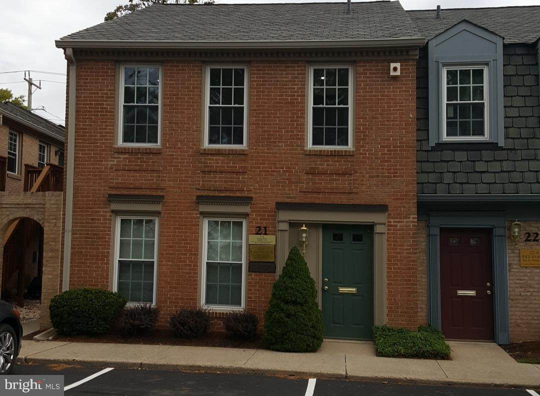 932 Hungerford Drive - Photo 1