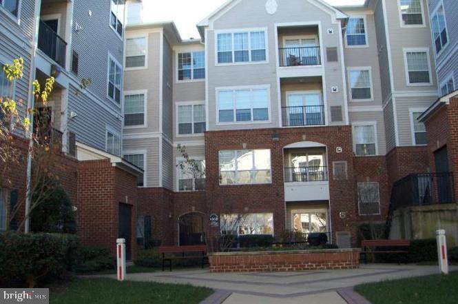 4860 Eisenhower Avenue - Photo 1
