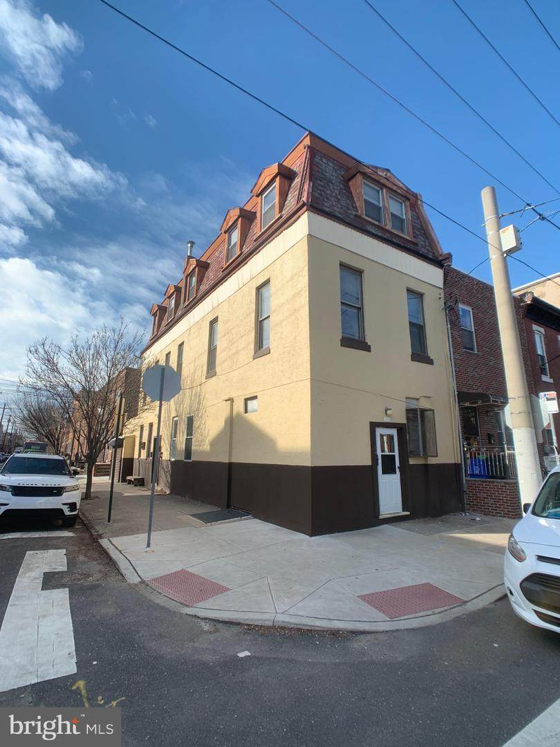 1436 12TH Street - Photo 1