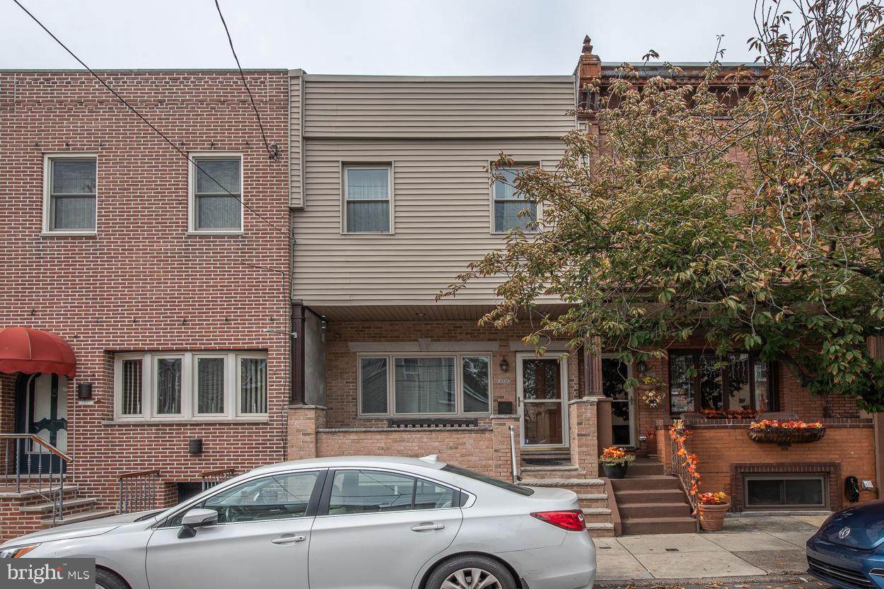 2214 19TH Street - Photo 1