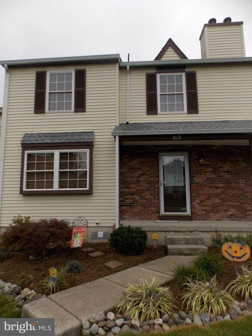 812 Saint Regis Court - Photo 1