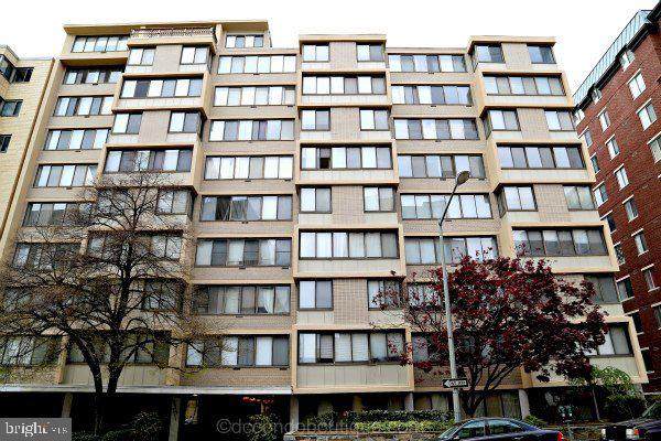 522 21ST Street - Photo 1