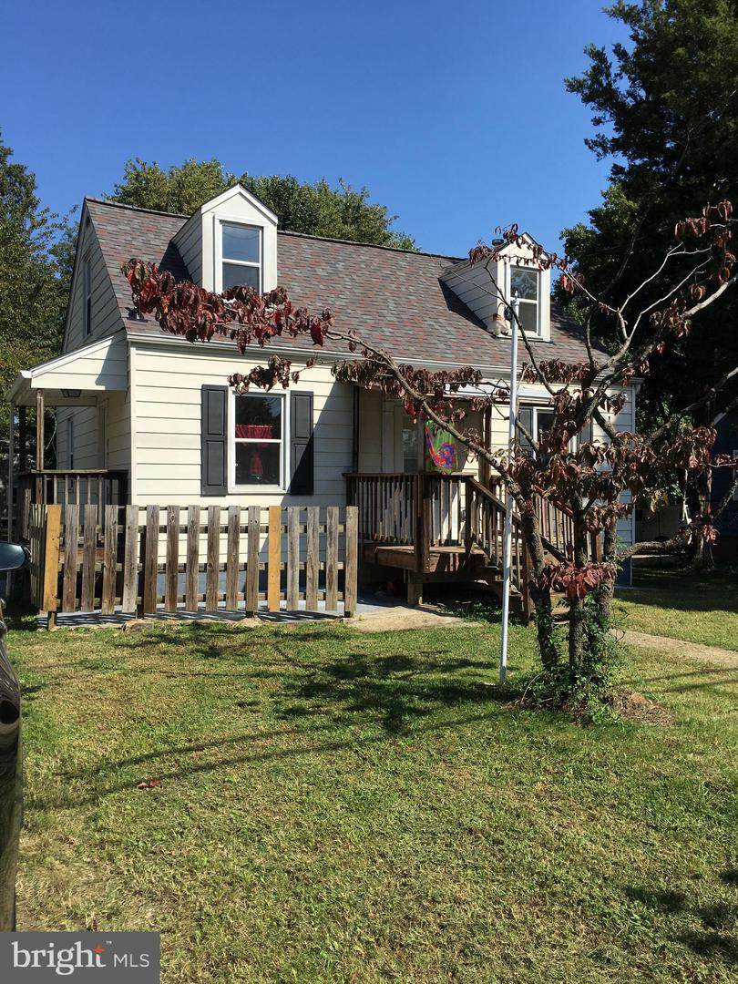 6520 Suitland Road - Photo 1