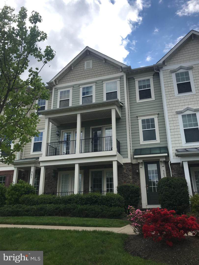 563 Van Buren Street - Photo 1