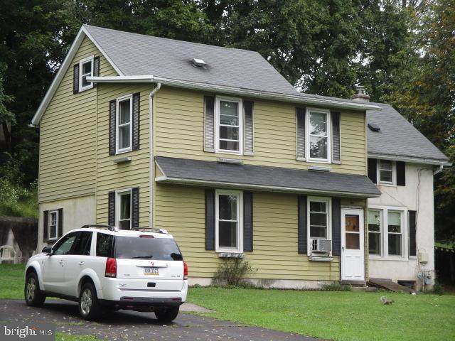 10 2ND Street - Photo 1