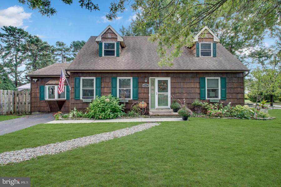 992 Grace Drive - Photo 1