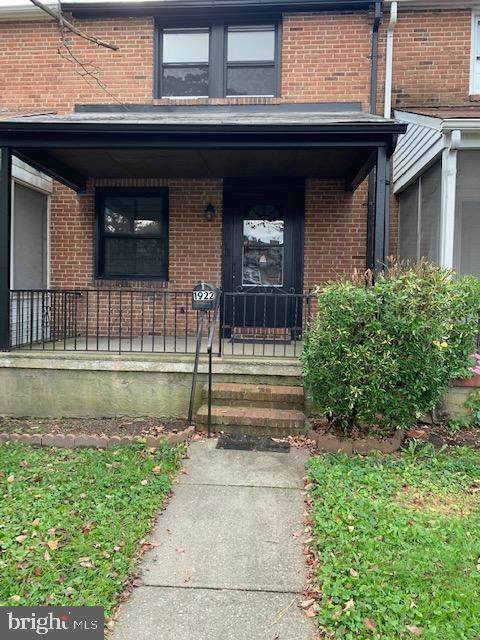 1922 Deering Avenue - Photo 1