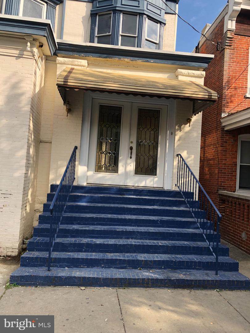 500 Van Buren Street - Photo 1