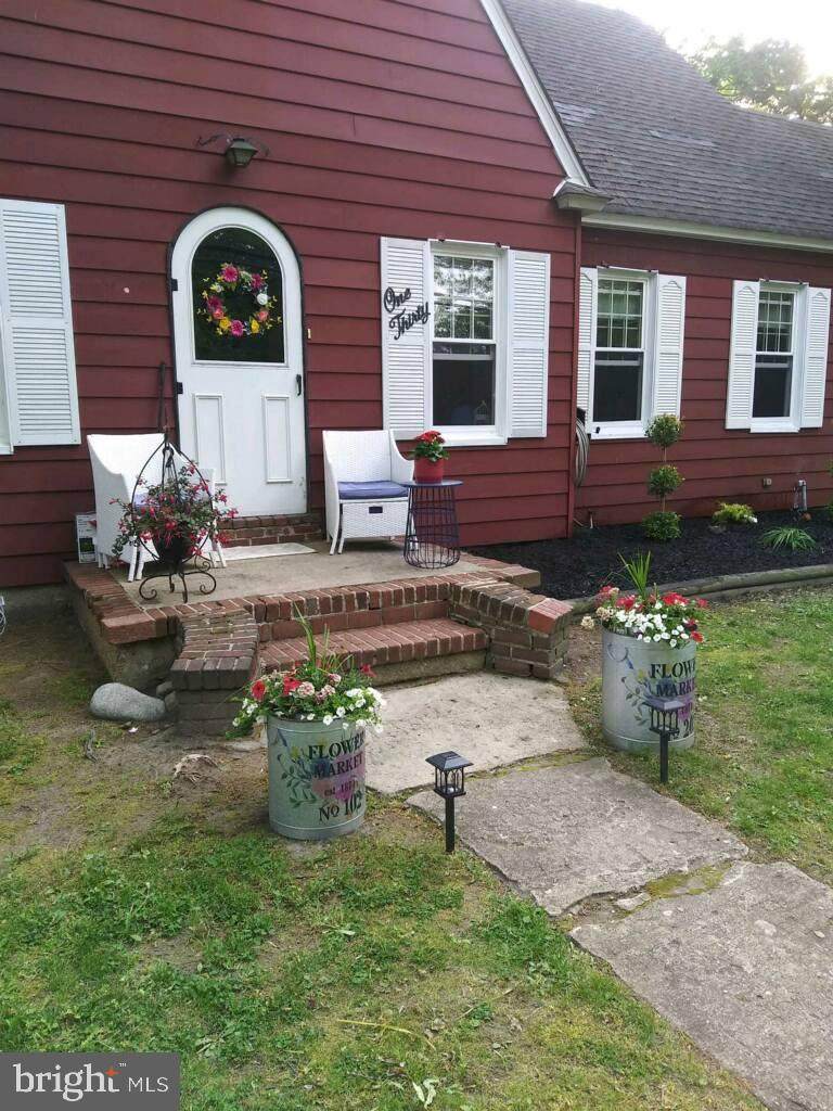 130 Shreve Avenue - Photo 1