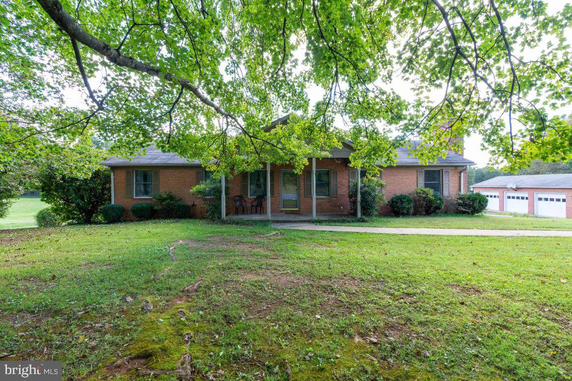 6710 James Monroe Highway - Photo 1