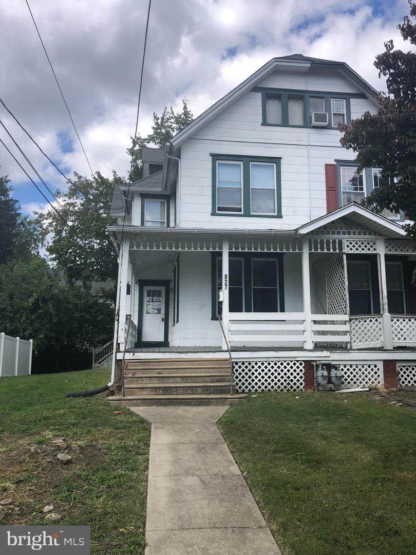 827 Andrews Avenue - Photo 1
