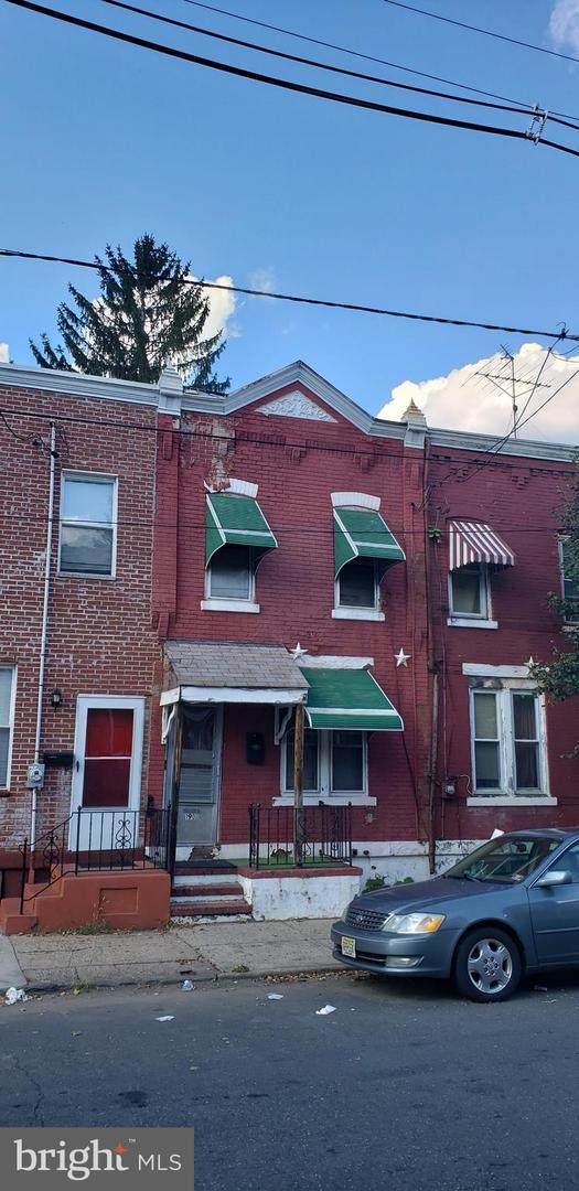 190 Locust Street - Photo 1