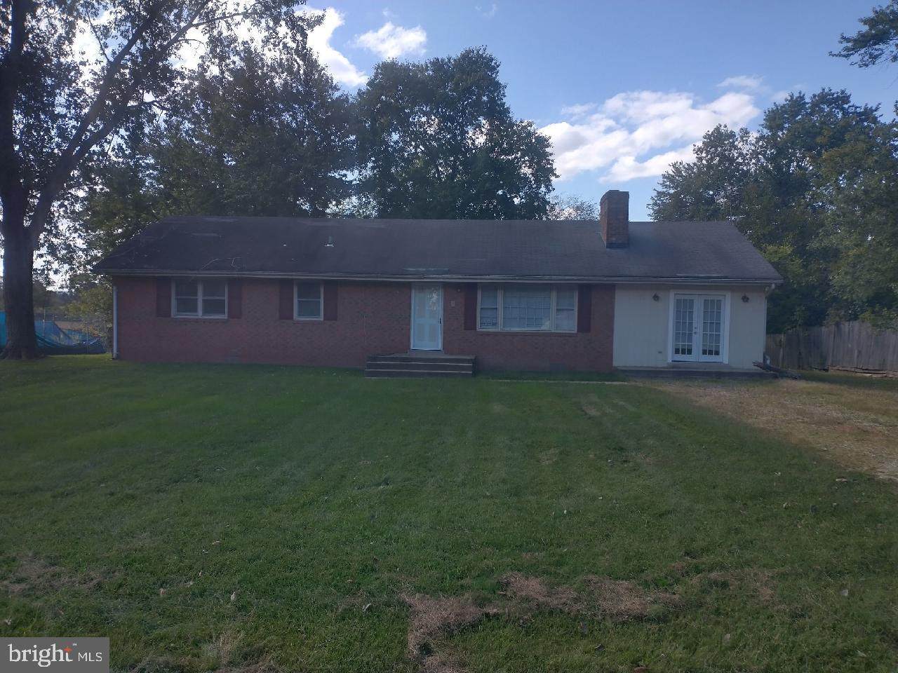 6512 Charles Street - Photo 1