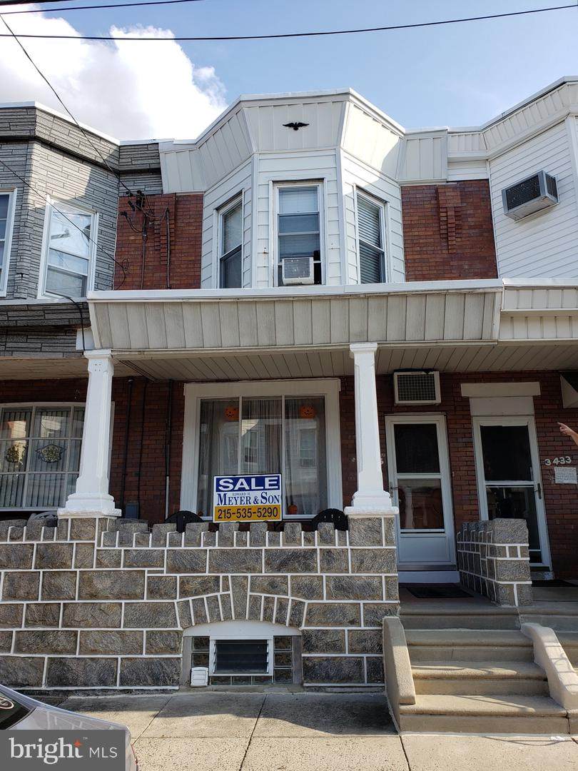 3435 Thompson Street - Photo 1