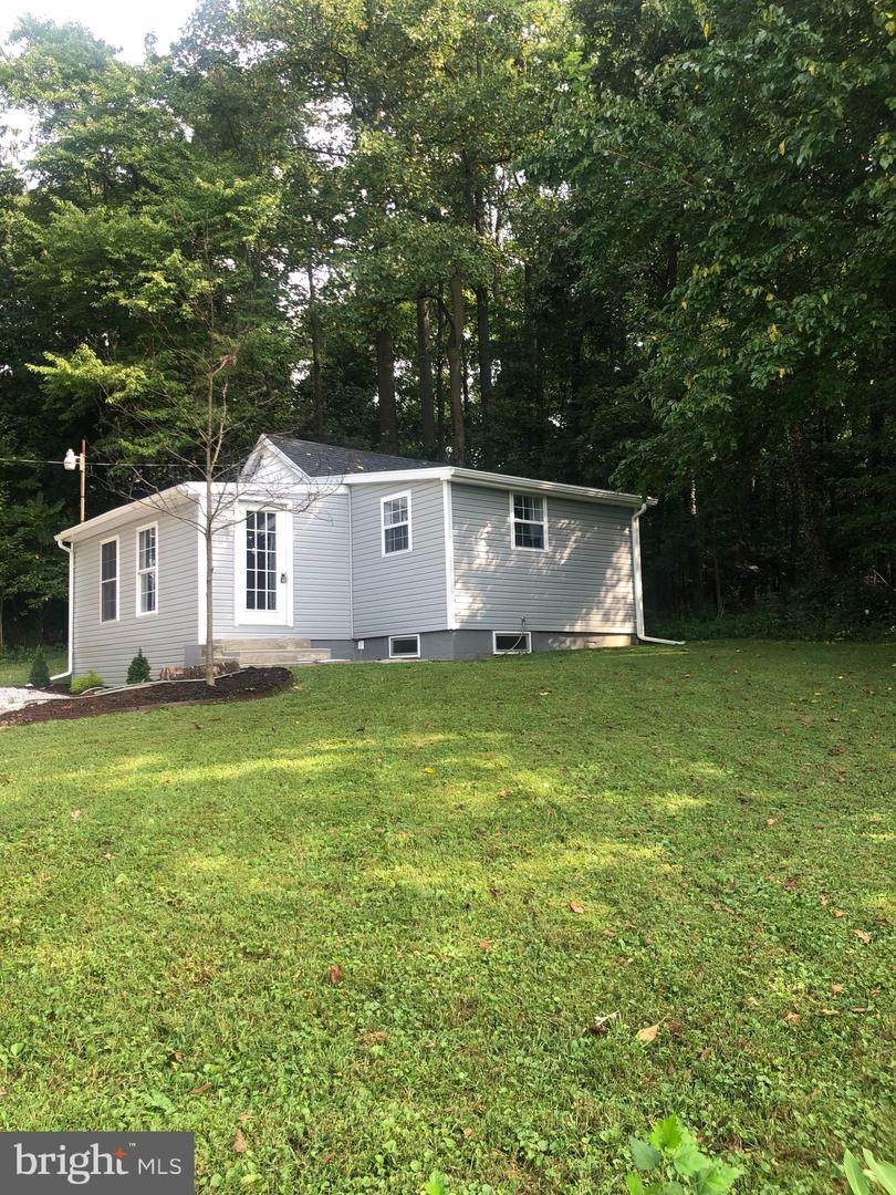 1488 Abbottstown Pike - Photo 1