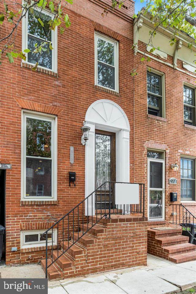 915 Ellwood Avenue - Photo 1