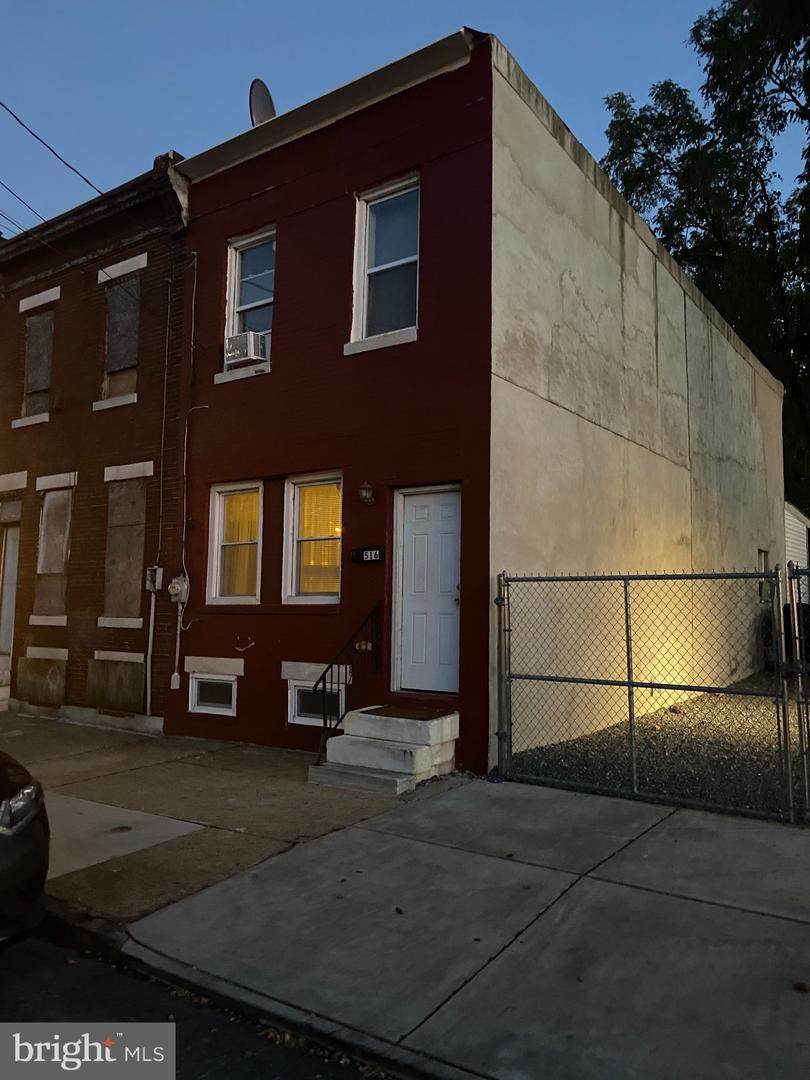 516 Carl Miller Boulevard - Photo 1