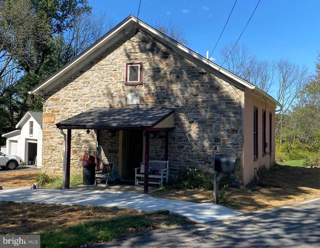 11 Hertzog School Road - Photo 1