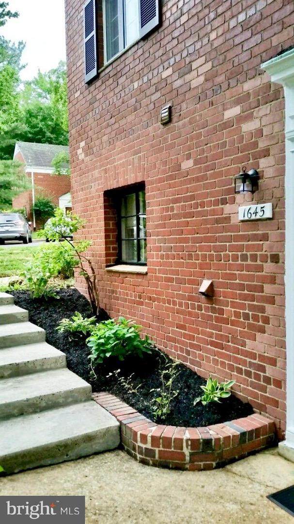 1645 Fitzgerald Lane - Photo 1