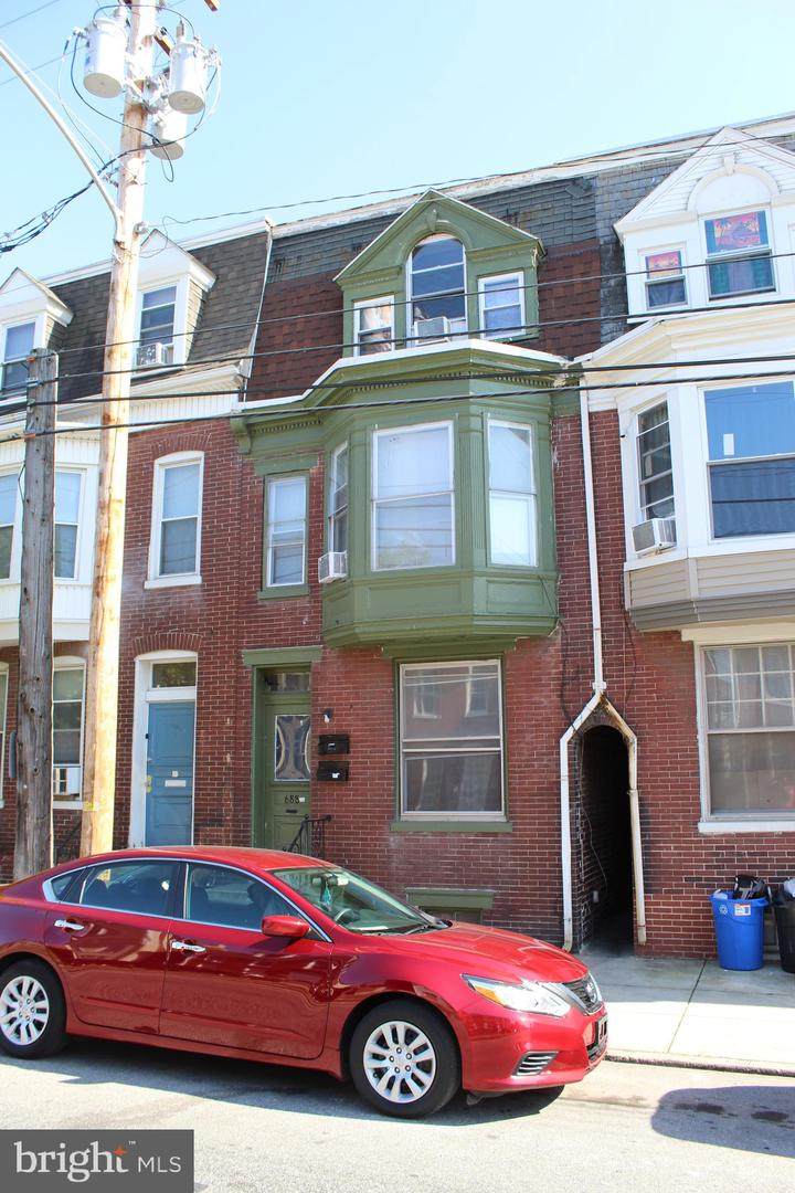 688 Philadelphia Street - Photo 1