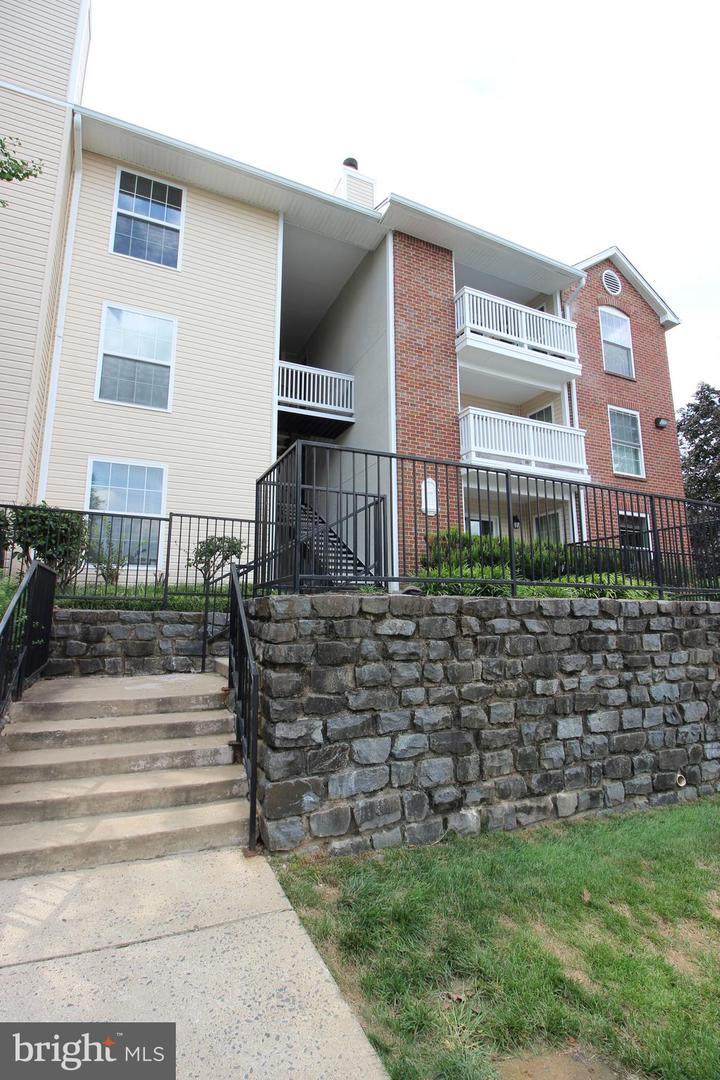 1539 Lincoln Way - Photo 1