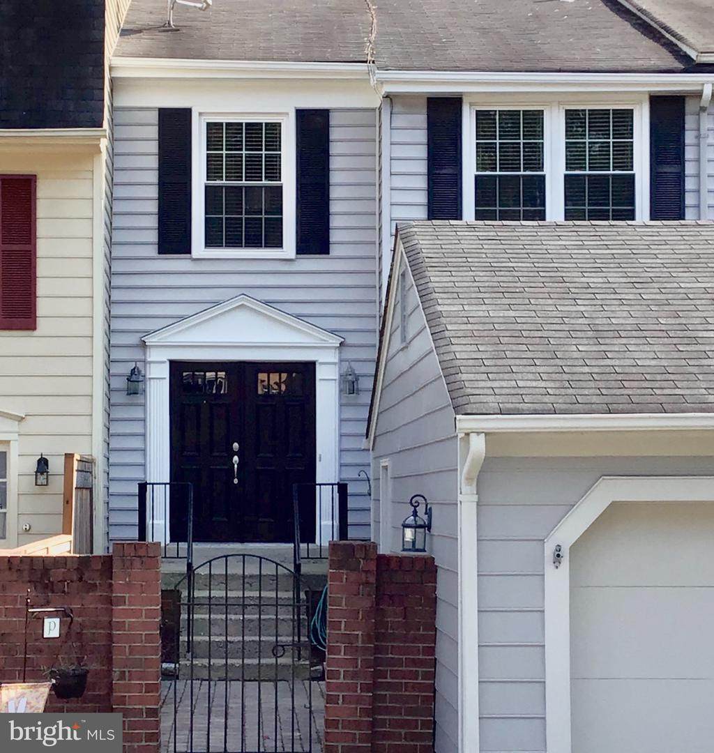 9740 Duffer Way - Photo 1